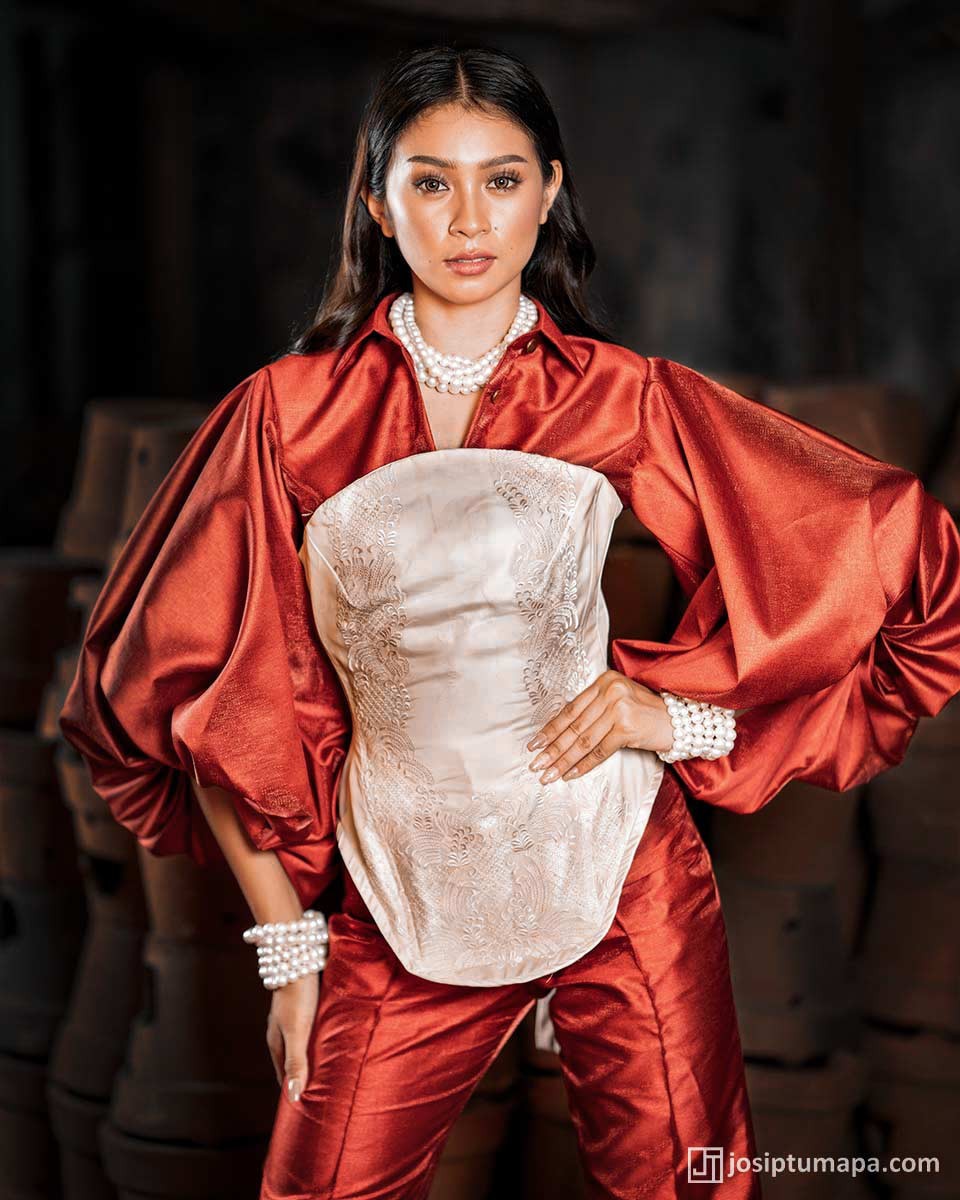 Scarlet Terno ensemble with ivory embroidered corset and voluminous sleeves