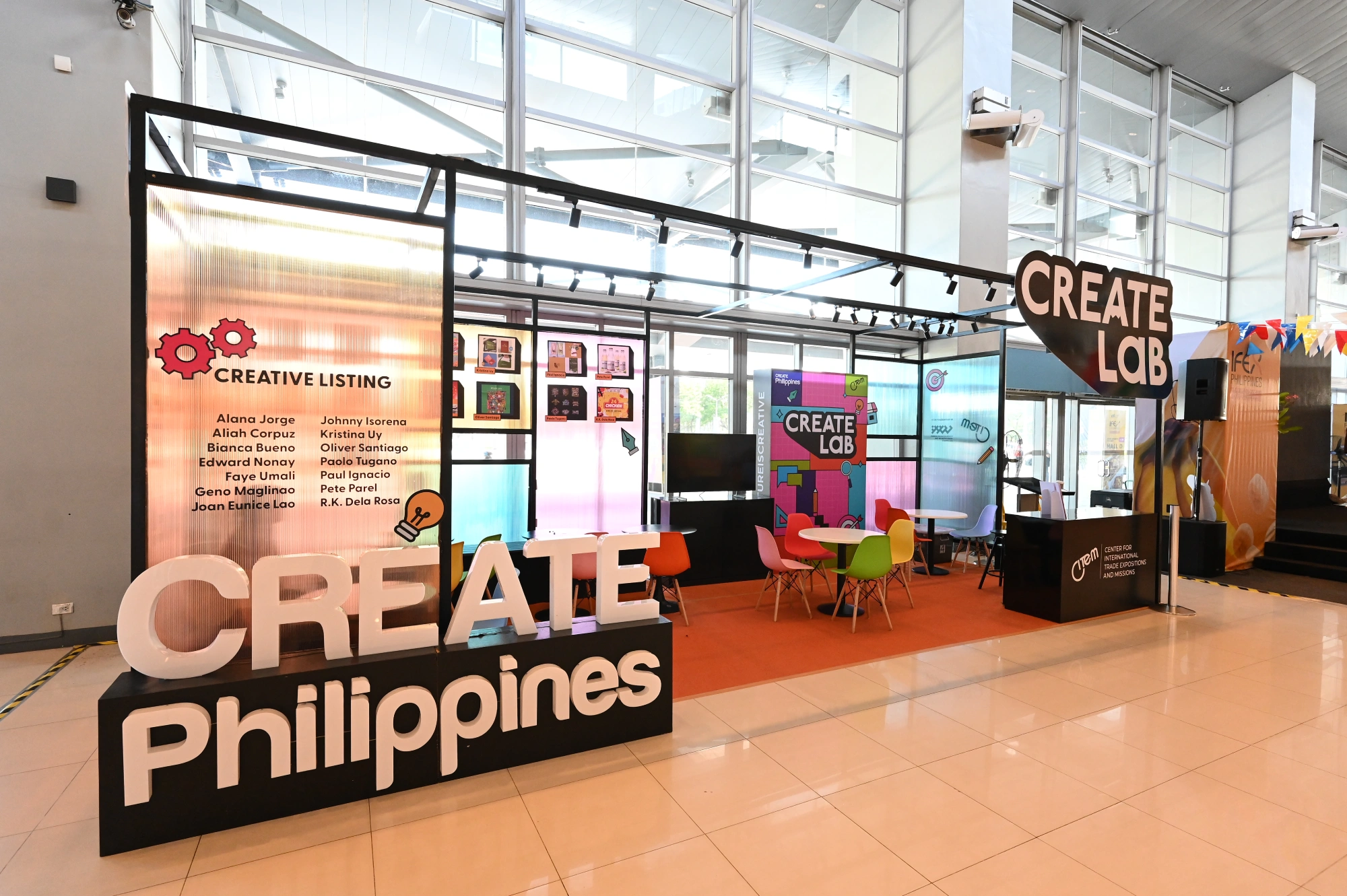 CREATELab Consultation Booth